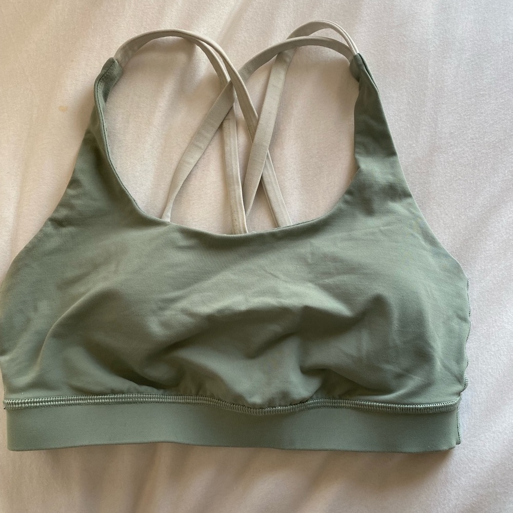 lululemon sports bra